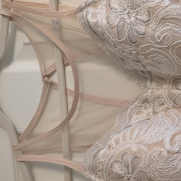 Minuet Embroidered Top Tulle Skirt Mini Dress - Picture 3 of 6